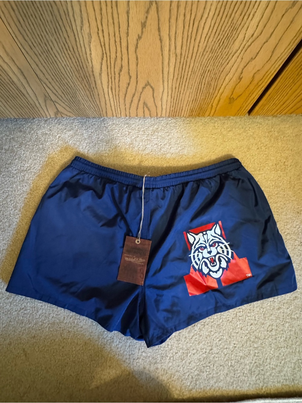 Mitchell & Ness Arizona Wildcats - Picture 2 of 4